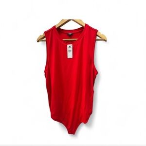 NWT Express Red Bodysuit • Size XL ♥️